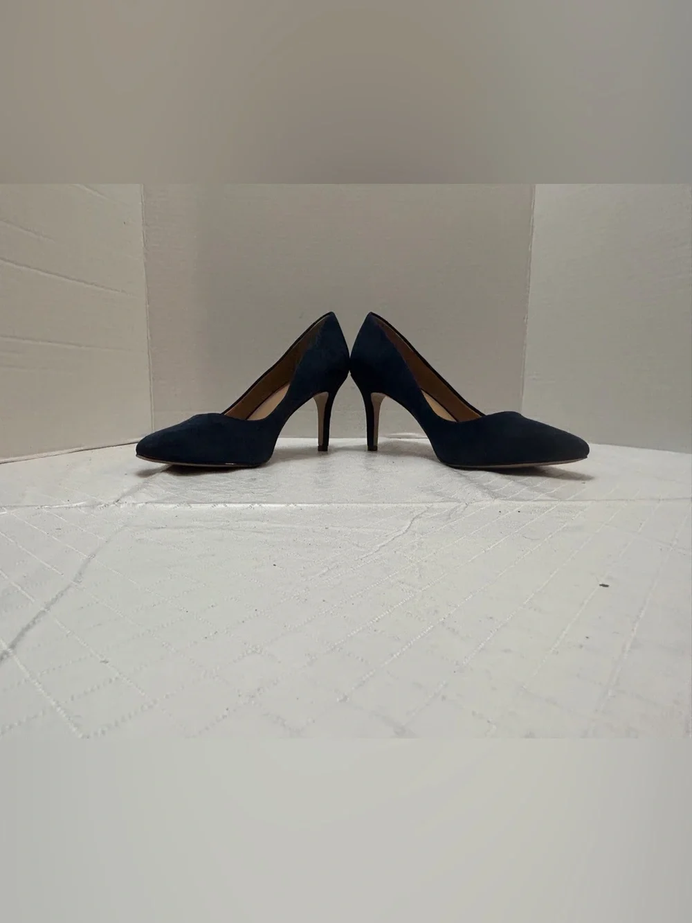 INC International Concepts Navy Suede Pointed Toe Pumps Slim Heel Size 7.5‎